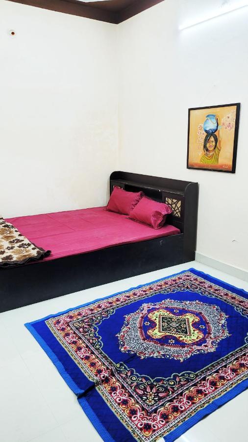 Advaitam Hotel Ujjain Buitenkant foto